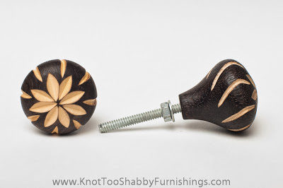 2 Cut Flower Wooden knobs