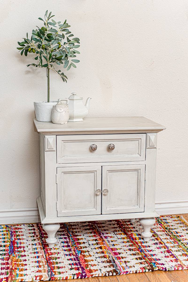 Pure White Nightstand Side Table Knot Too Shabby Furnishings