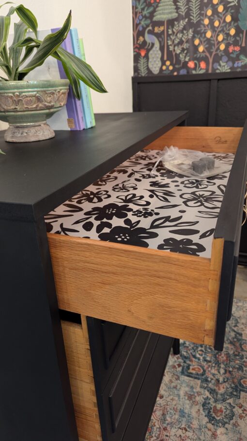 Mid-Century Modern Dresser and Pair of Nightstands - Image 3