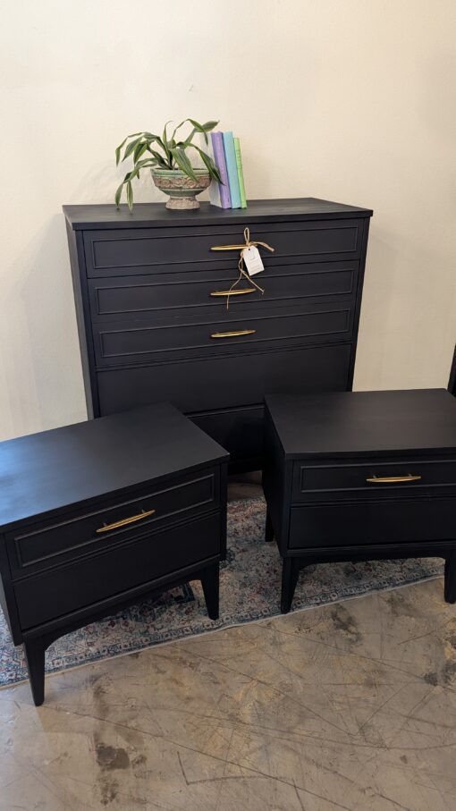 Mid-Century Modern Dresser and Pair of Nightstands