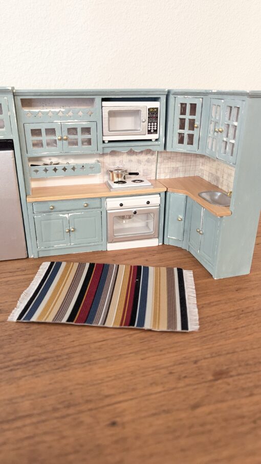 Dollhouse Kitchen-Complete Set Painted - Image 4